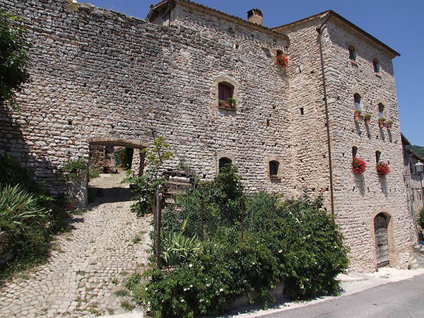 pievefavera caldarola 34